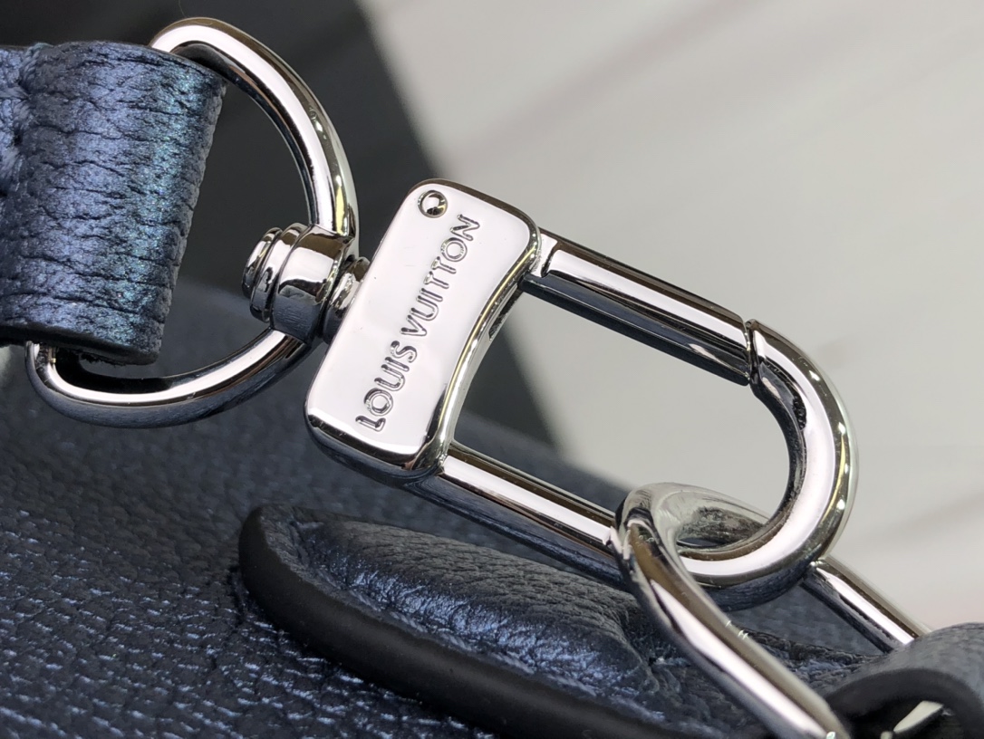 最高級ルイヴィトンスーパーコピー ルイヴィトンバッグコピー スピーディ・バンドリエール 25 ネイビー M58947 バイカラー モノグラム・アンプラント レザー ゴールド金具 - 画像 (6)