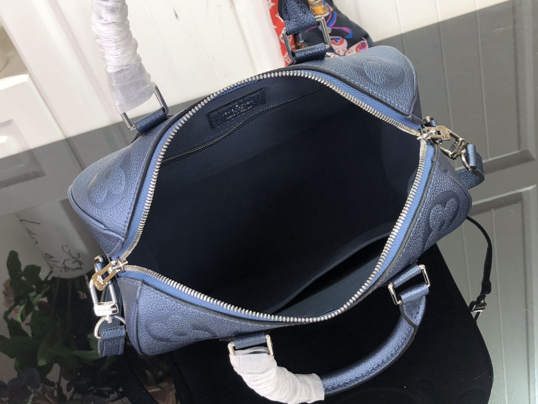 最高級ルイヴィトンスーパーコピー ルイヴィトンバッグコピー スピーディ・バンドリエール 25 ネイビー M58947 バイカラー モノグラム・アンプラント レザー ゴールド金具 - 画像 (2)