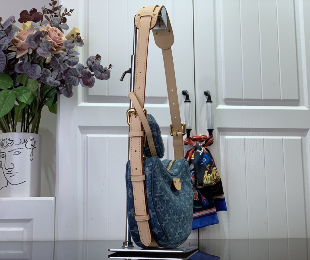 最高級ルイヴィトンスーパーコピー ルイヴィトンバッグコピー 新作 LV リミックス クロワッサン ブルーデニム M46856 モノグラム・デニム ゴールド金具 - 画像 (9)