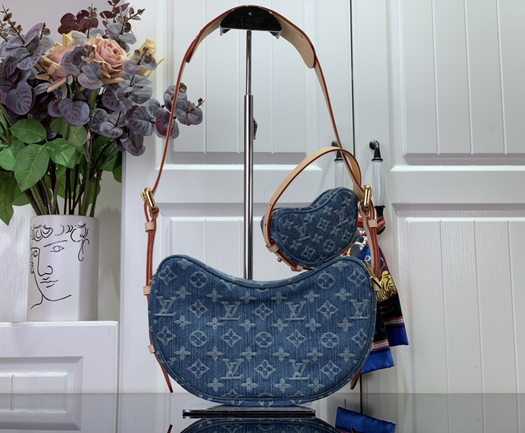 最高級ルイヴィトンスーパーコピー ルイヴィトンバッグコピー 新作 LV リミックス クロワッサン ブルーデニム M46856 モノグラム・デニム ゴールド金具 - 画像 (8)