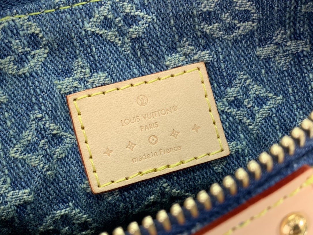 最高級ルイヴィトンスーパーコピー ルイヴィトンバッグコピー 新作 LV リミックス ポシェット・ヒルズ ブルーデニム M82949 モノグラム・デニム ゴールド金具 - 画像 (2)