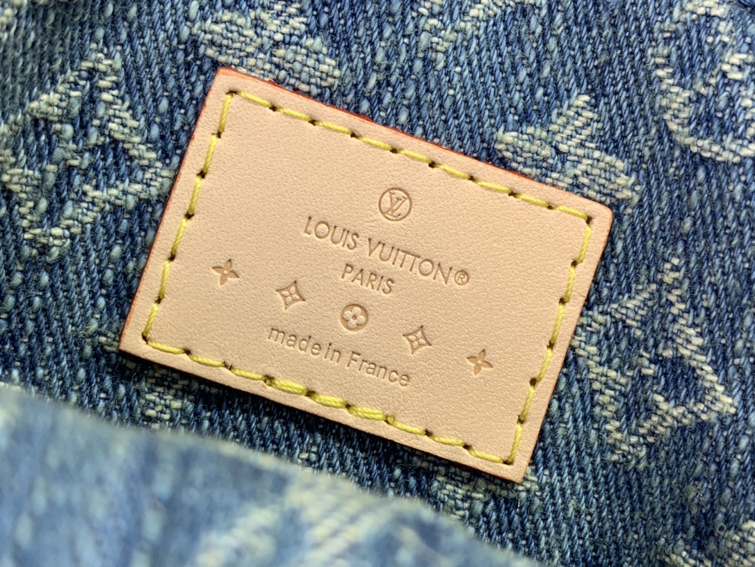 最高級ルイヴィトンスーパーコピー ルイヴィトンバッグコピー 新作 LV リミックス ポシェット・フェアファックス ブルーデニム M82948 モノグラム・デニム ゴールド金具 - 画像 (2)