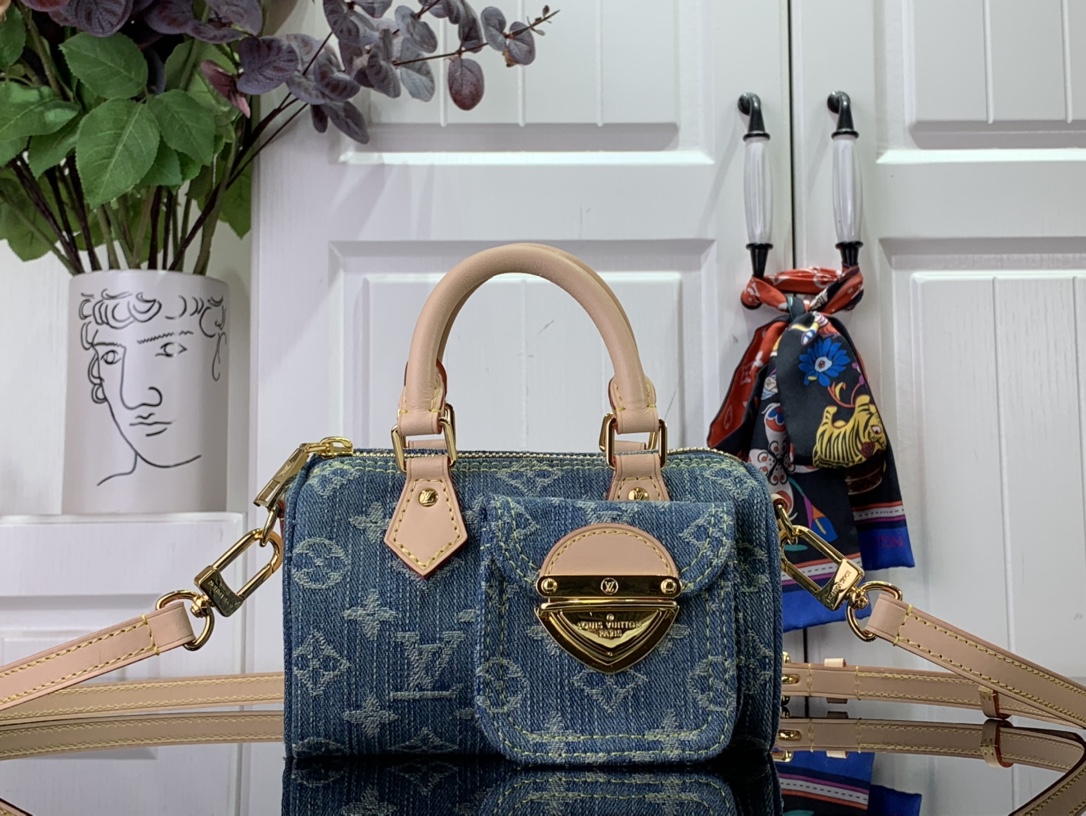 最高級ルイヴィトンスーパーコピー ルイヴィトンバッグコピー 新作 LV リミックス ナノ・スピーディ ブルーデニム M82950 モノグラム・デニム ゴールド金具