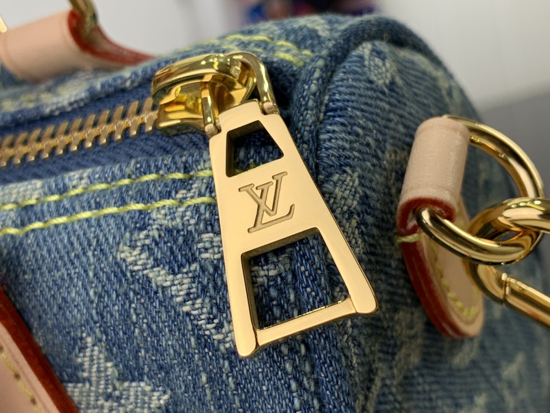 最高級ルイヴィトンスーパーコピー ルイヴィトンバッグコピー 新作 LV リミックス ナノ・スピーディ ブルーデニム M82950 モノグラム・デニム ゴールド金具 - 画像 (5)