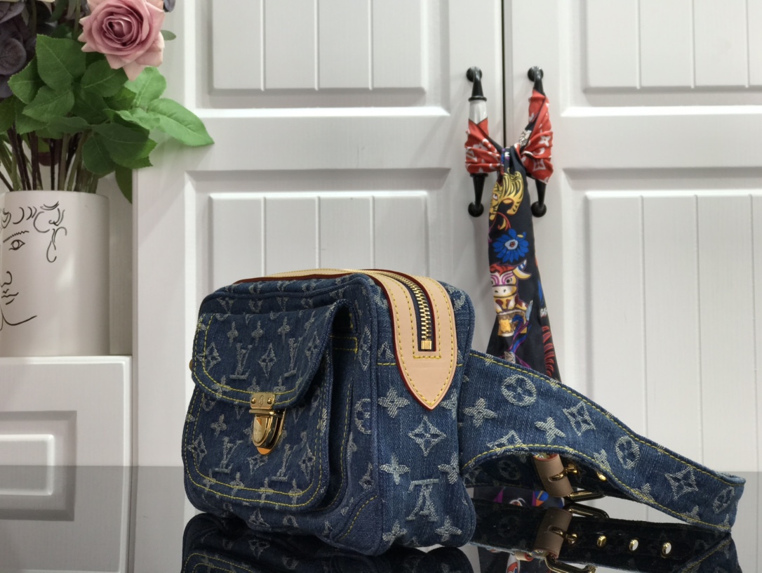 最高級ルイヴィトンスーパーコピー ルイヴィトンバッグコピー 新作 LV リミックス サンセット ブルーデニム M44466 モノグラム・デニム ゴールド金具 - 画像 (9)