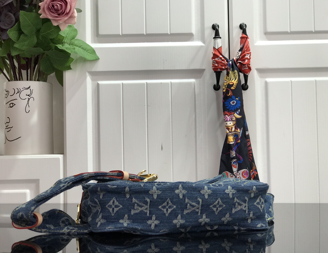 最高級ルイヴィトンスーパーコピー ルイヴィトンバッグコピー 新作 LV リミックス サンセット ブルーデニム M44466 モノグラム・デニム ゴールド金具 - 画像 (7)