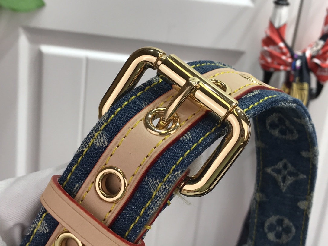 最高級ルイヴィトンスーパーコピー ルイヴィトンバッグコピー 新作 LV リミックス サンセット ブルーデニム M44466 モノグラム・デニム ゴールド金具 - 画像 (4)