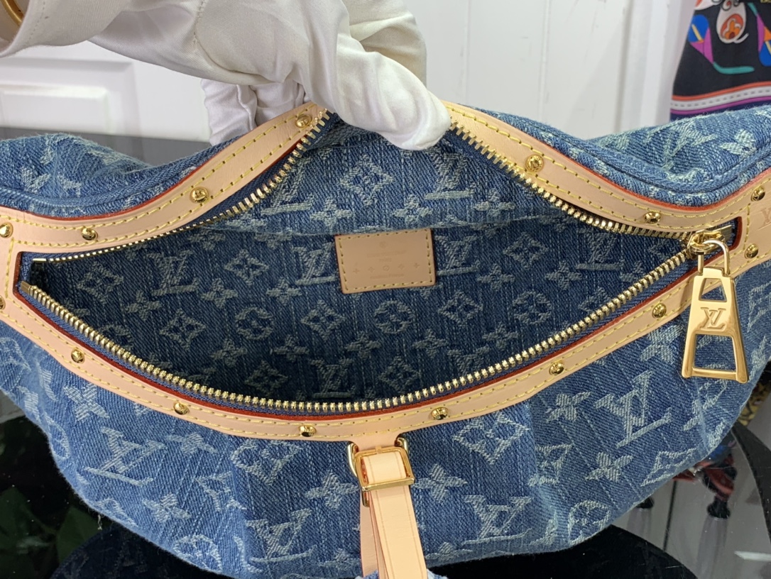 最高級ルイヴィトンスーパーコピー ルイヴィトンバッグコピー 新作 LV リミックス ハイ・ライズ ブルーデニム M46837 モノグラム・デニム ゴールド金具 - 画像 (3)
