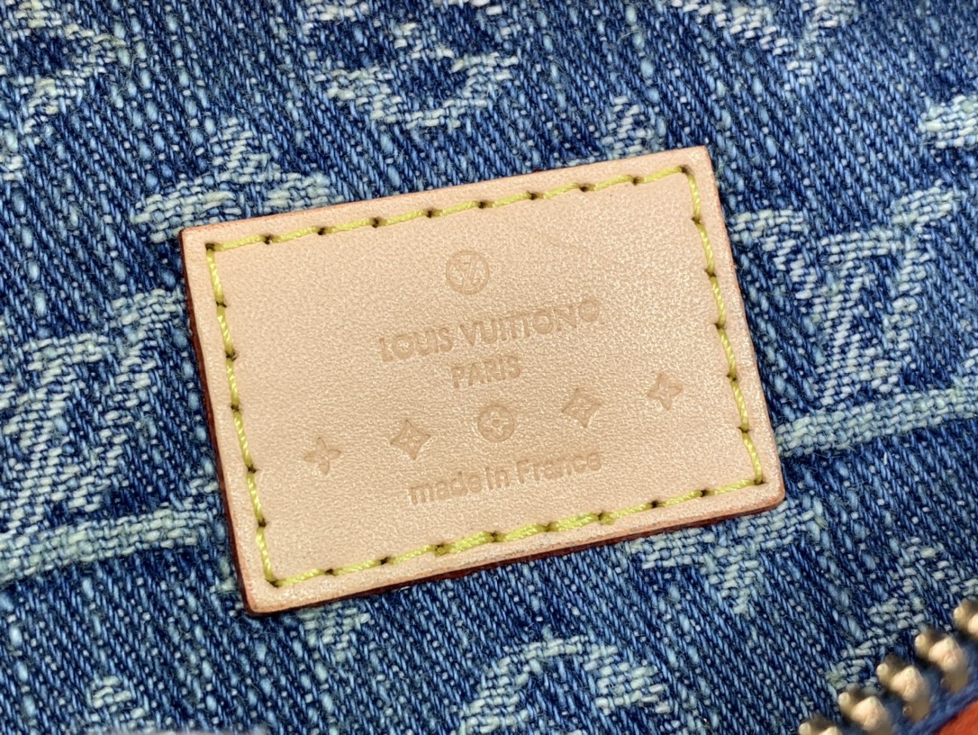 最高級ルイヴィトンスーパーコピー ルイヴィトンバッグコピー 新作 LV リミックス ハイ・ライズ ブルーデニム M46837 モノグラム・デニム ゴールド金具 - 画像 (2)