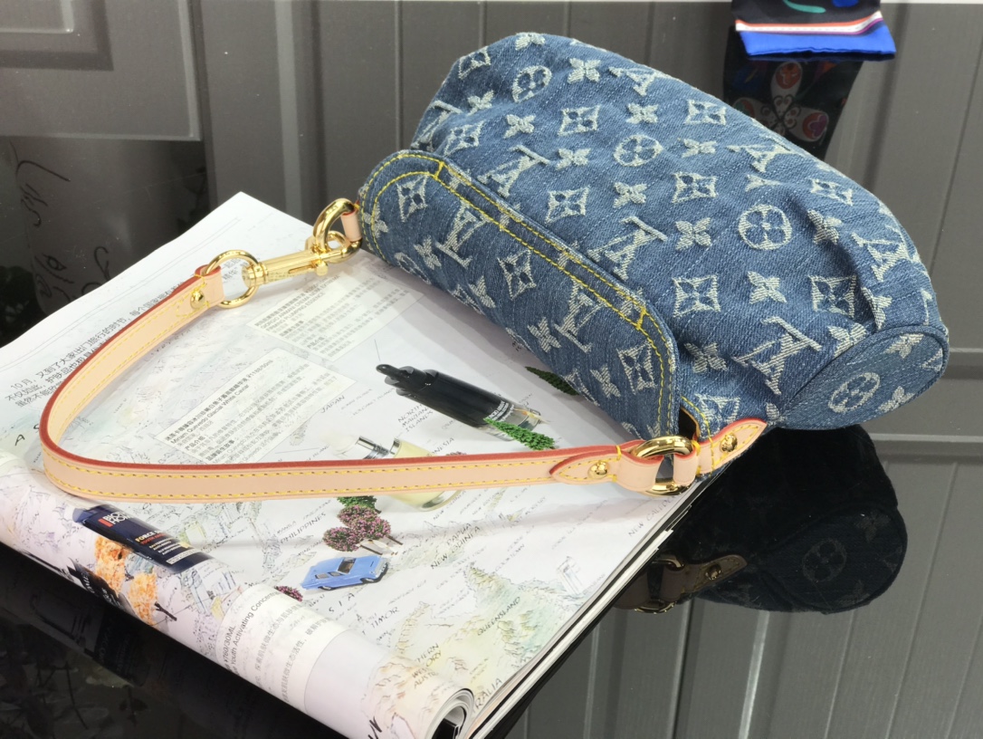 最高級ルイヴィトンスーパーコピー ルイヴィトンバッグコピー 新作 LV リミックス サンセット ブルーデニム M46829 モノグラム・デニム ゴールド金具 - 画像 (9)