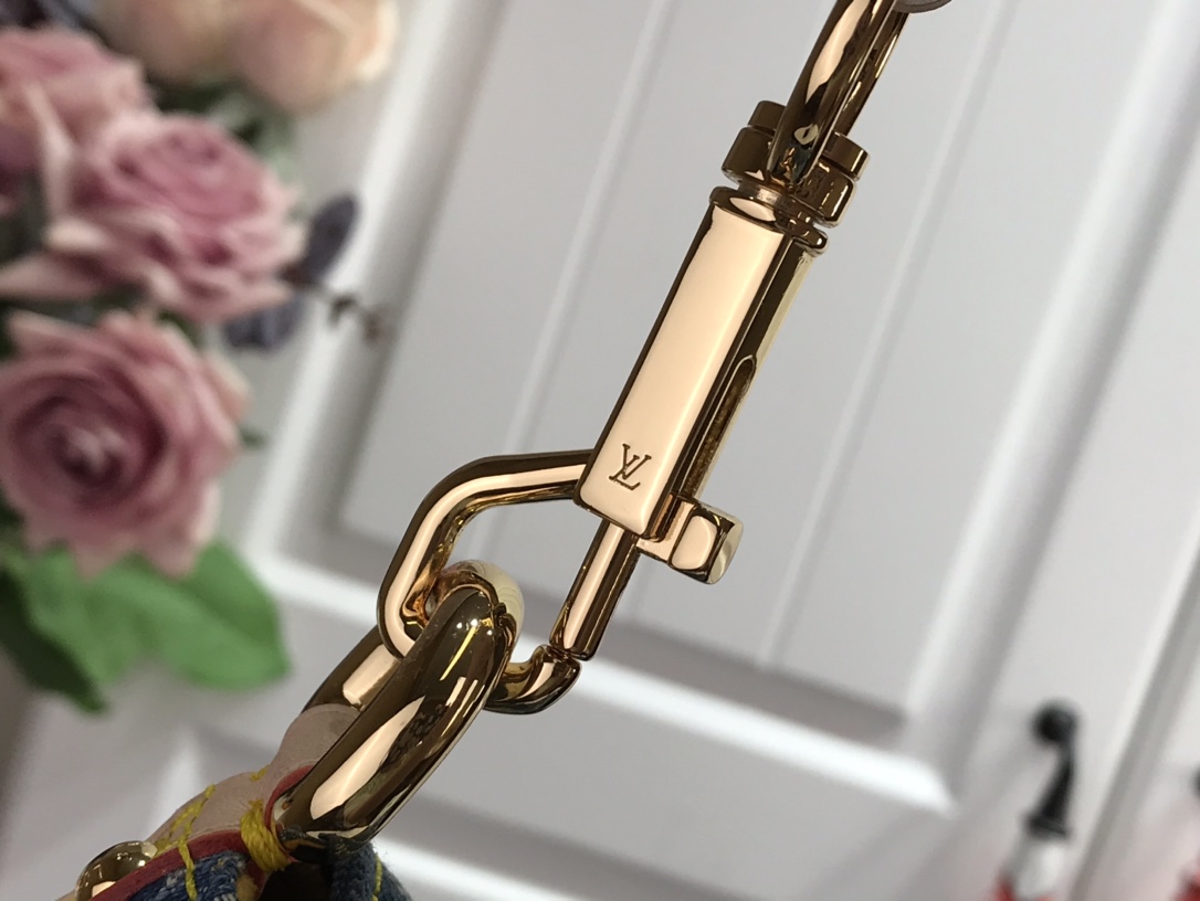 最高級ルイヴィトンスーパーコピー ルイヴィトンバッグコピー 新作 LV リミックス サンセット ブルーデニム M46829 モノグラム・デニム ゴールド金具 - 画像 (5)