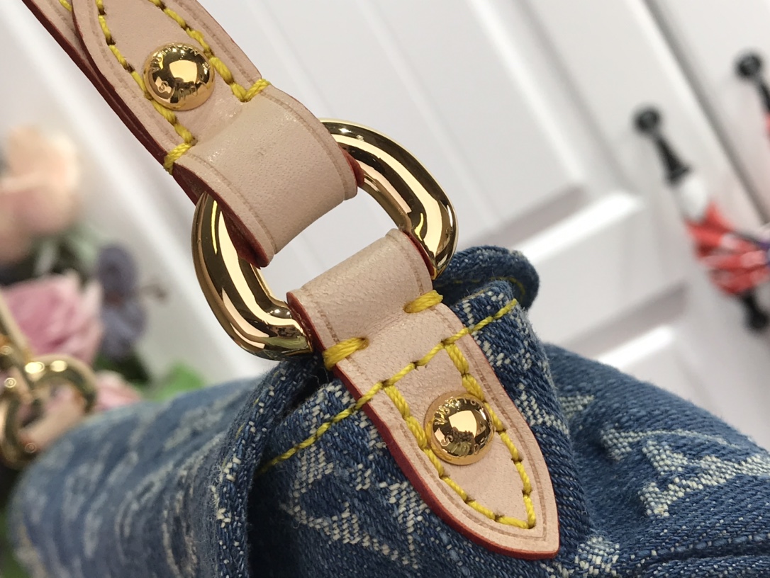 最高級ルイヴィトンスーパーコピー ルイヴィトンバッグコピー 新作 LV リミックス サンセット ブルーデニム M46829 モノグラム・デニム ゴールド金具 - 画像 (4)