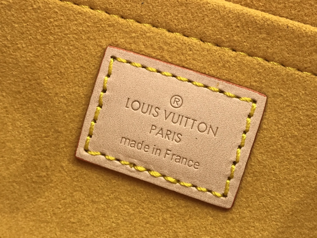 最高級ルイヴィトンスーパーコピー ルイヴィトンバッグコピー 新作 LV リミックス サンセット ブルーデニム M46829 モノグラム・デニム ゴールド金具 - 画像 (3)