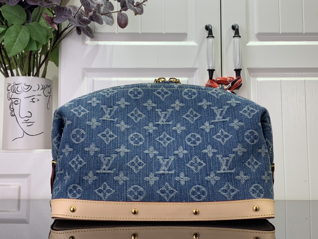 最高級ルイヴィトンスーパーコピー ルイヴィトンバッグコピー 新作 LV リミックス サンセット ブルーデニム M24317 モノグラム・デニム ゴールド金具 - 画像 (8)