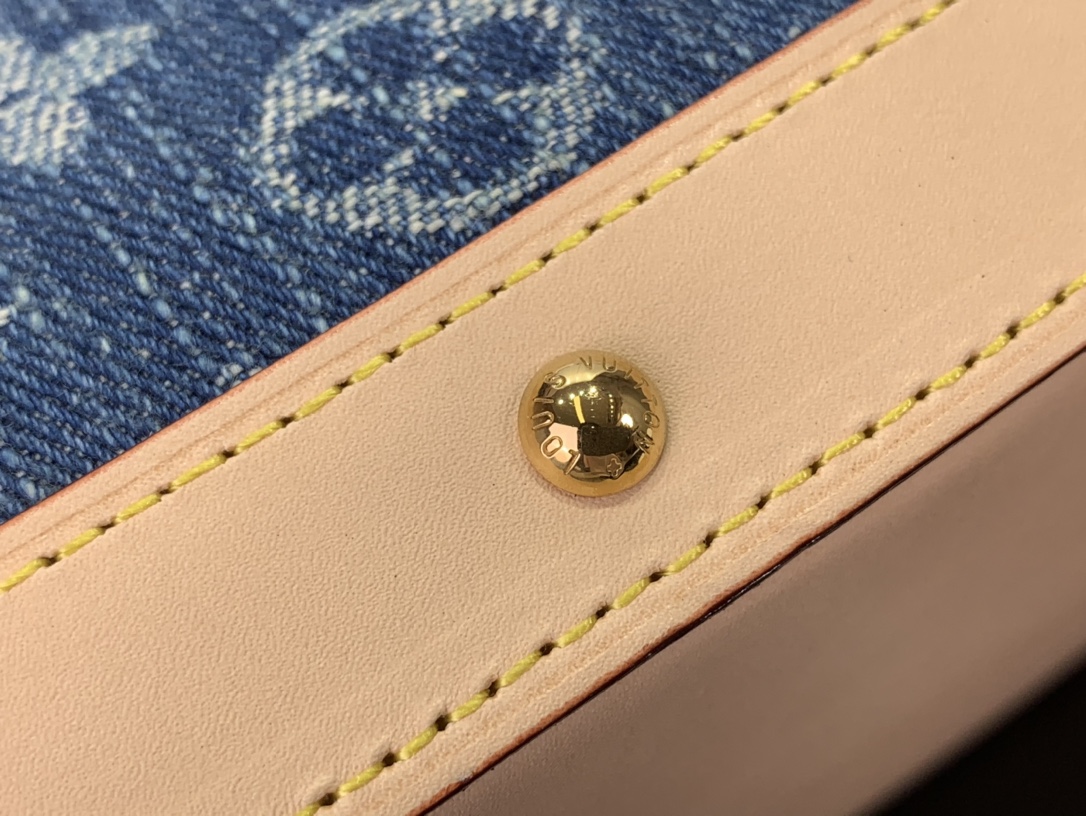 最高級ルイヴィトンスーパーコピー ルイヴィトンバッグコピー 新作 LV リミックス サンセット ブルーデニム M24317 モノグラム・デニム ゴールド金具 - 画像 (6)