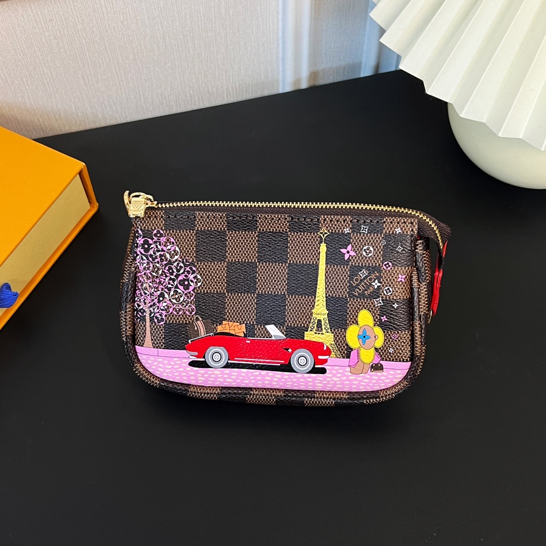 最高級ルイヴィトンスーパーコピー ルイヴィトンポシェットコピー ミニ・ポシェット・アクセソワール モノグラム レッド M82623 モノグラム・キャンバス ゴールド金具 lv202401069 - 画像 (7)
