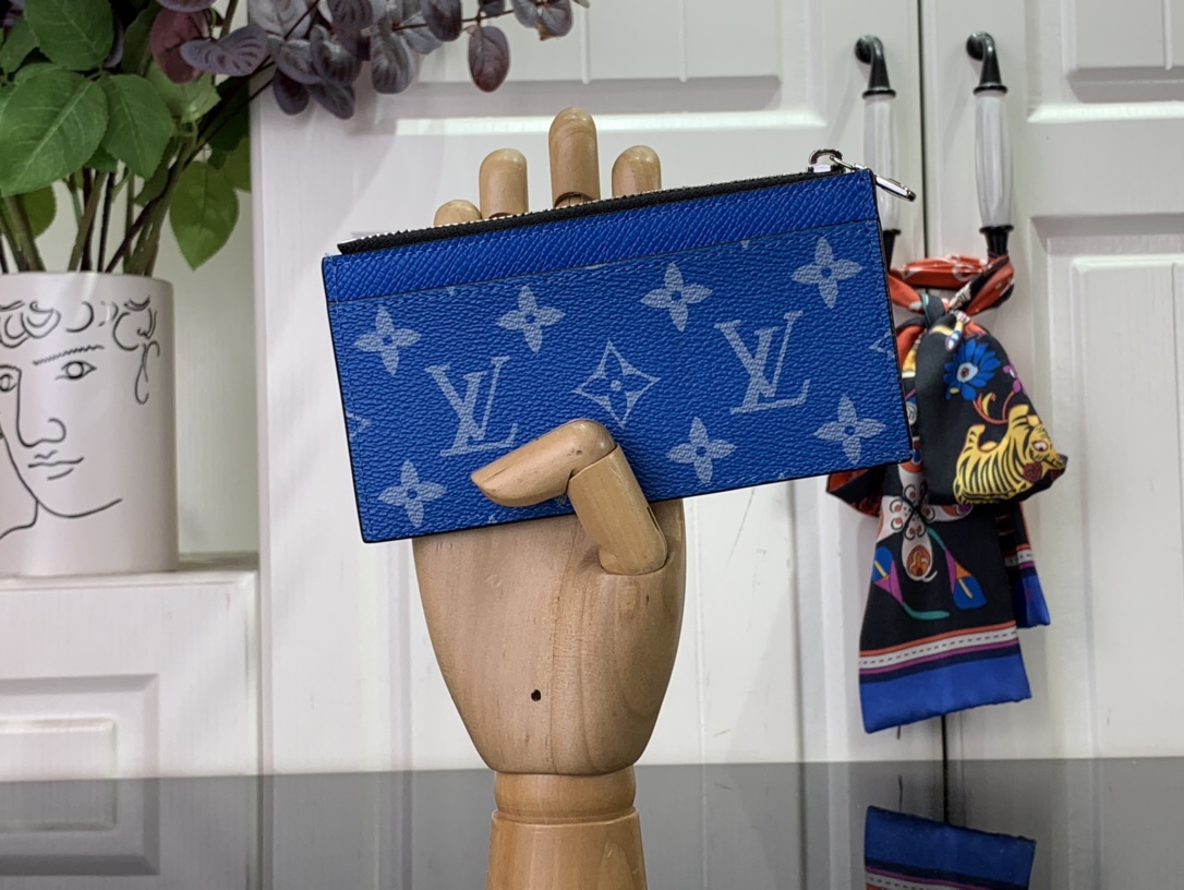 最高級ルイヴィトンスーパーコピー ルイヴィトンカードケースコピー コインカード・ホルダー ブルー M30270 モノグラム・キャンバス - 画像 (8)