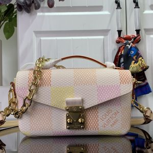 最高級ルイヴィトンスーパーコピー ルイヴィトンバッグコピー ポシェット・メティス EW ピーチ N40749 ダミエ・キャンバス ゴールド金具