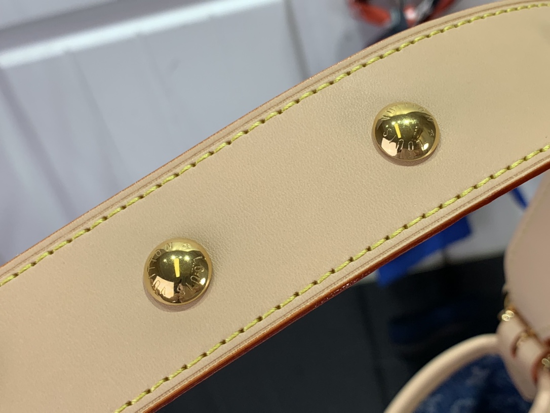 最高級ルイヴィトンスーパーコピー ルイヴィトンバッグコピー 新作 LV リミックス キャリーオール NM MM ブルーデニム M46855 モノグラム・デニム キャンバス ゴールド金具 - 画像 (6)