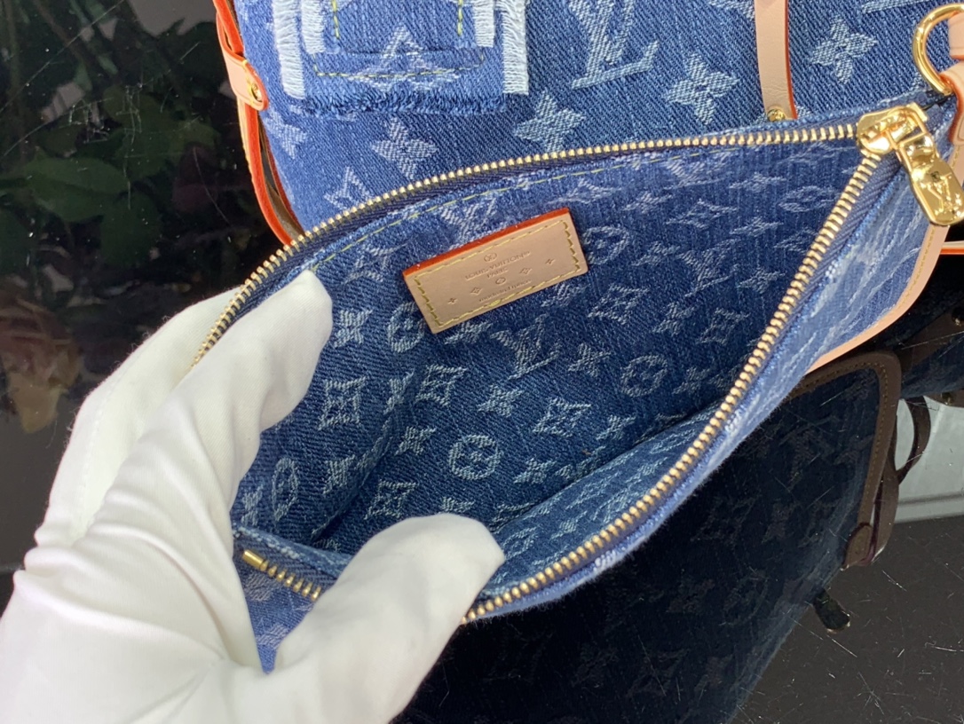 最高級ルイヴィトンスーパーコピー ルイヴィトンバッグコピー 新作 LV リミックス キャリーオール NM MM ブルーデニム M46855 モノグラム・デニム キャンバス ゴールド金具 - 画像 (4)