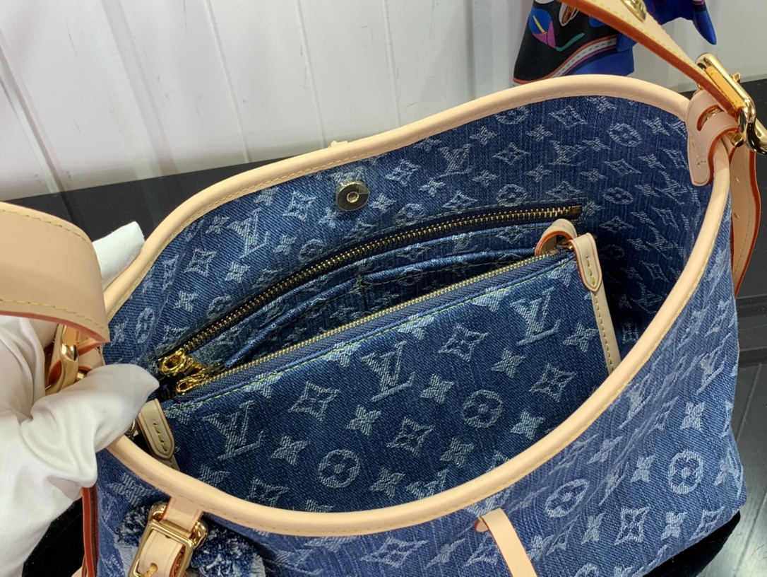 最高級ルイヴィトンスーパーコピー ルイヴィトンバッグコピー 新作 LV リミックス キャリーオール NM MM ブルーデニム M46855 モノグラム・デニム キャンバス ゴールド金具 - 画像 (2)
