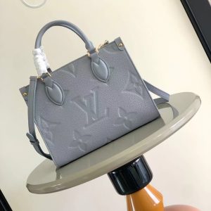 最高級ルイヴィトンスーパーコピー ルイヴィトンバッグコピー オンザゴー PM ブルー M46840 エンボス加工したグレインレザー ゴールド金具