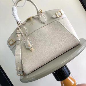 最高級ルイヴィトンスーパーコピー ルイヴィトンバッグコピー ロックイット クレーム M23061 トリヨンレザー ゴールド金具