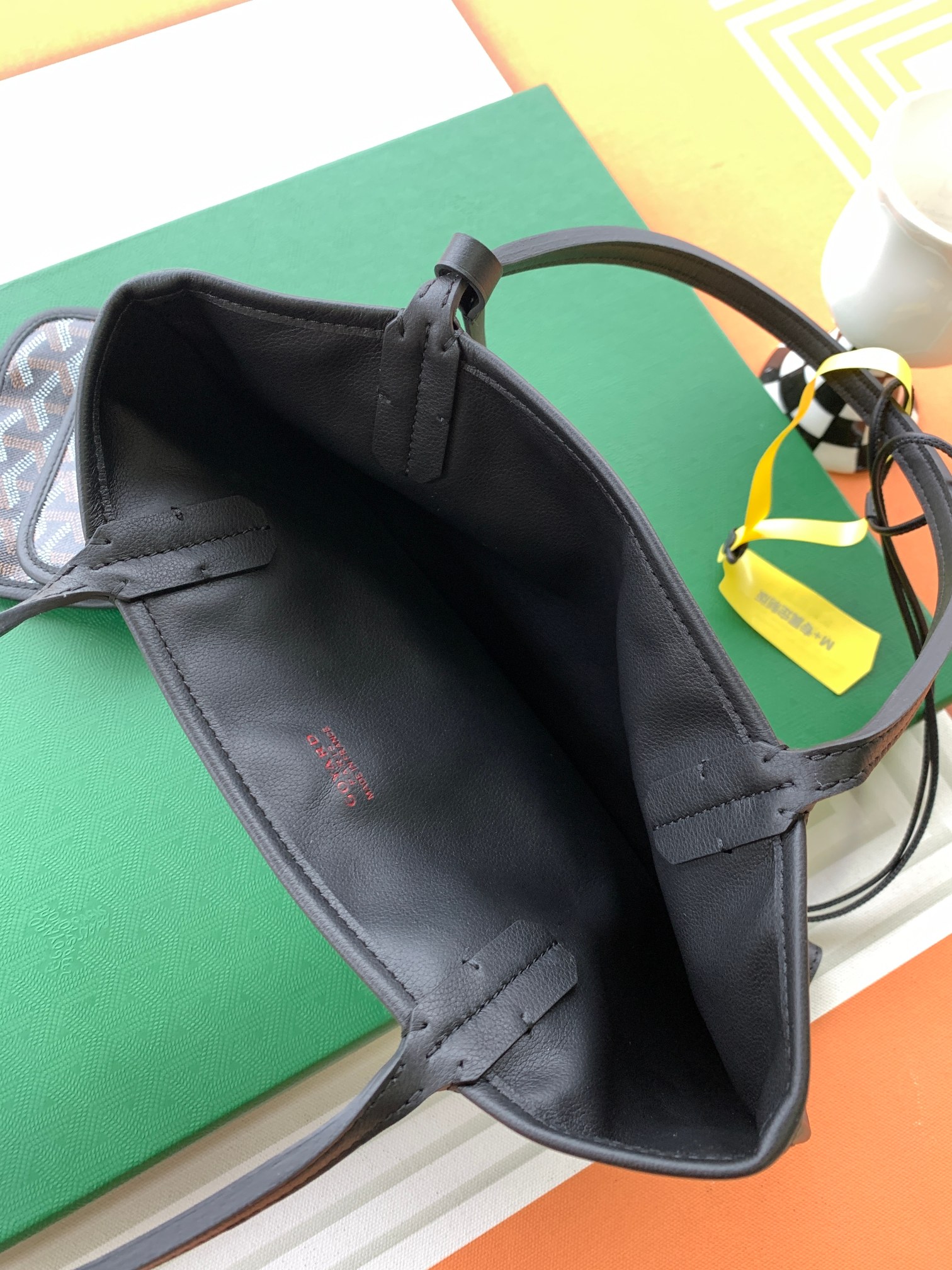 最高級ゴヤールスーパーコピー ゴヤールトートバッグコピー アンジュミニポーチ ブラック ANJOUSMINCG01TY01P レザー シルバー金具 - 画像 (3)