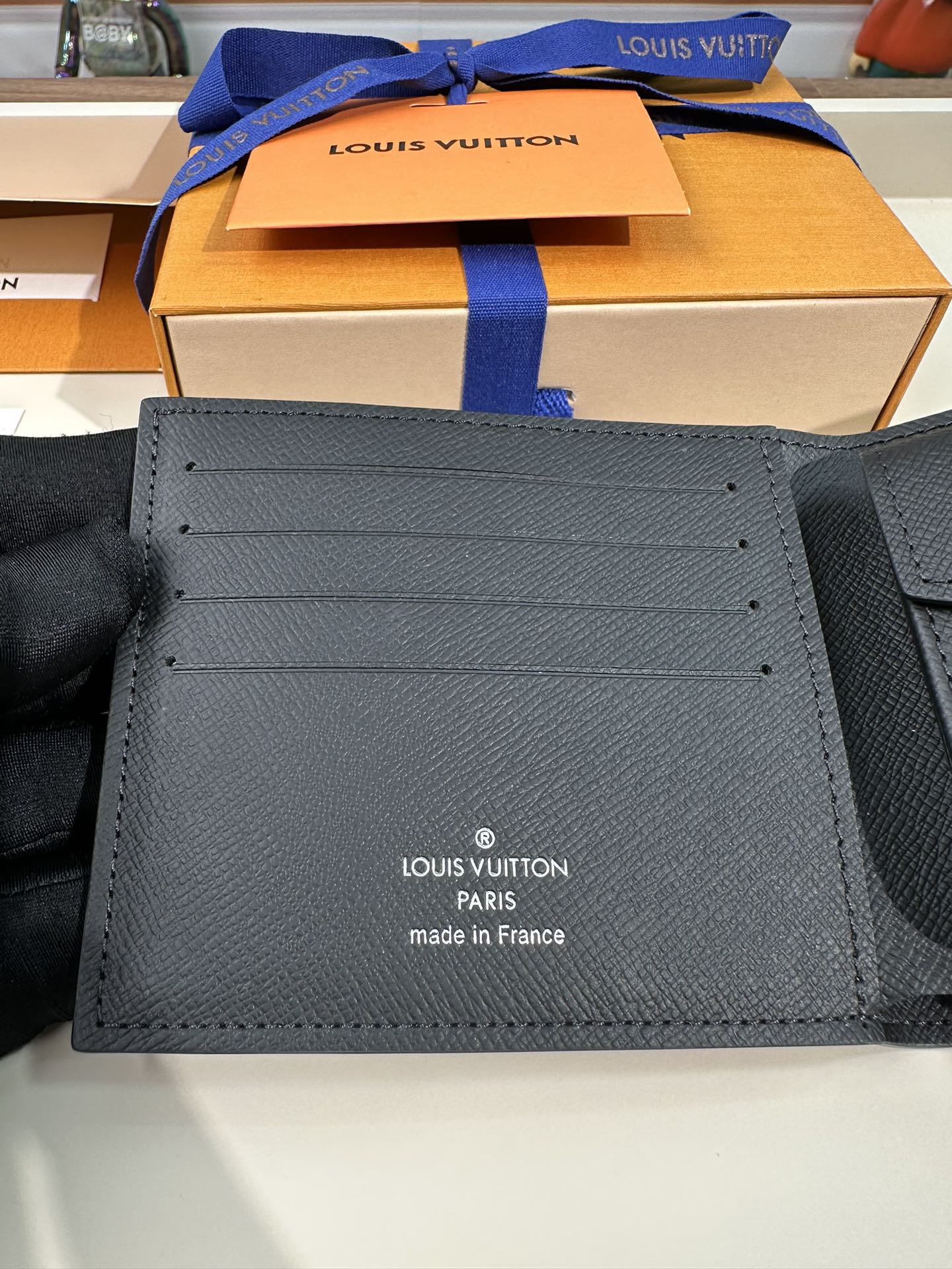 最高級ルイヴィトンスーパーコピー ルイヴィトン財布コピー ポルトフォイユ・マルコ NM ブラック N63336 ダミエ・グラフィット キャンバス - 画像 (4)