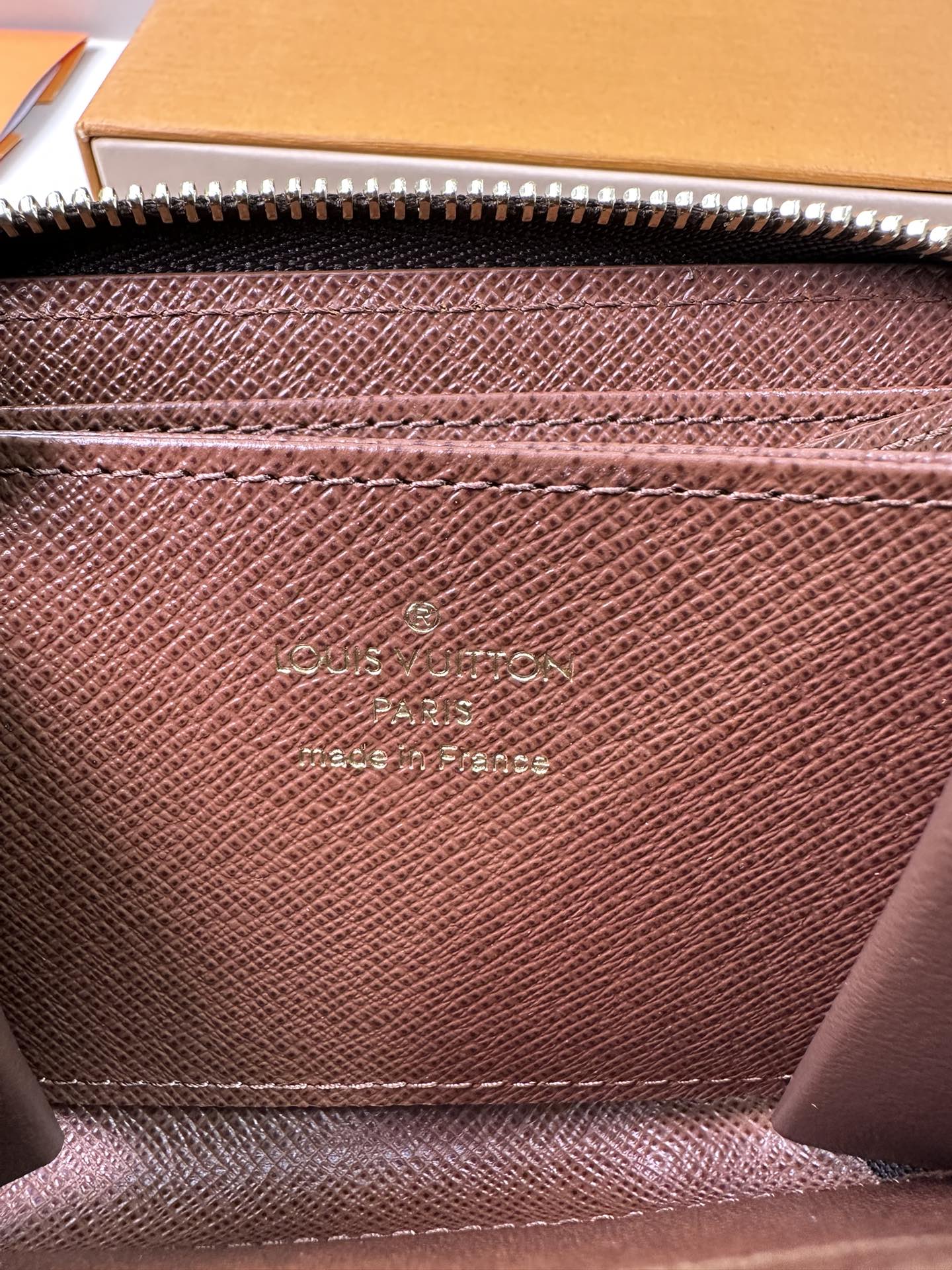 最高級ルイヴィトンスーパーコピー ルイヴィトン財布コピー ジッピー・コイン パース ダークブラウン M60067 モノグラム・キャンバス - 画像 (5)