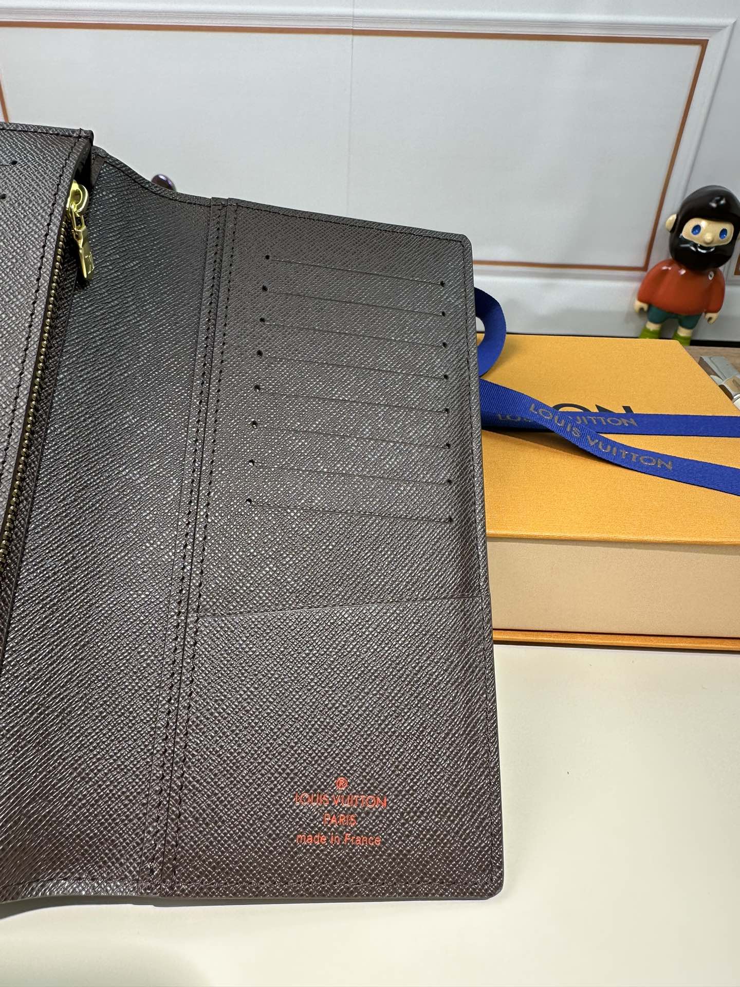 最高級ルイヴィトンスーパーコピー ルイヴィトン財布コピー ポルトフォイユ・ブラザ ダークブラウン N60017 モノグラム・キャンバス ゴールド金具 - 画像 (4)