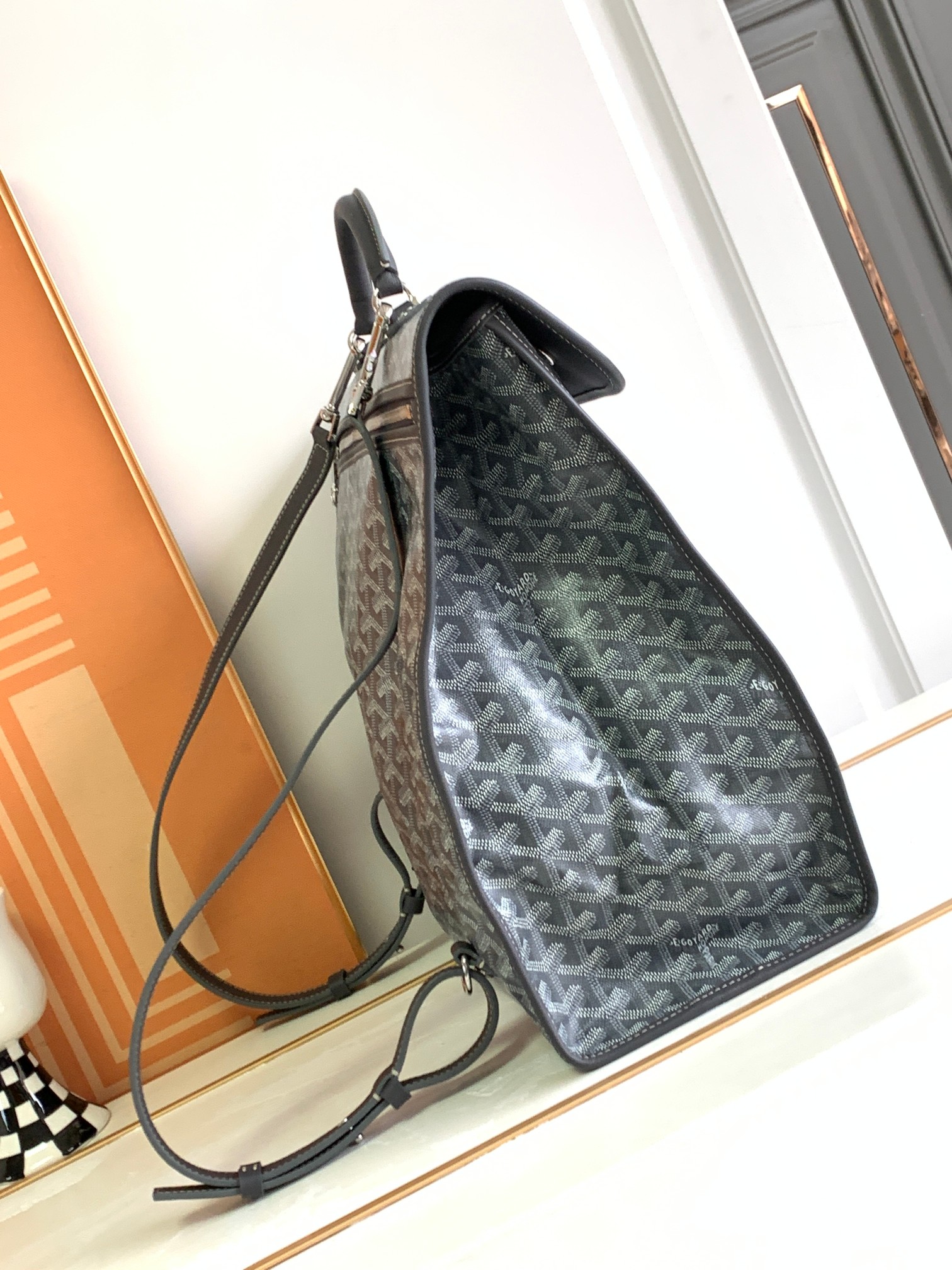 最高級ゴヤールスーパーコピー ゴヤールリュックコピー サン=レジェ・バックパック グレー STLEGEMMLTY51CG51P レザー シルバー金具 - 画像 (9)