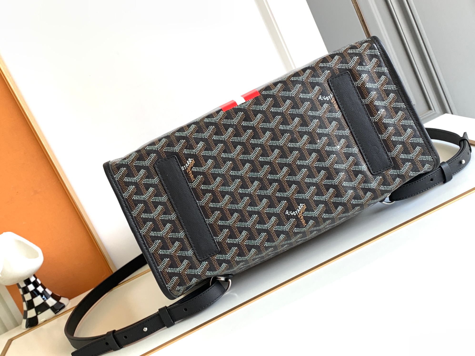 最高級ゴヤールスーパーコピー ゴヤールリュックコピー サン=レジェ・バックパック ブラック STLEGEMMLTY01CL01P レザー シルバー金具 GOYARDbag053 - 画像 (4)