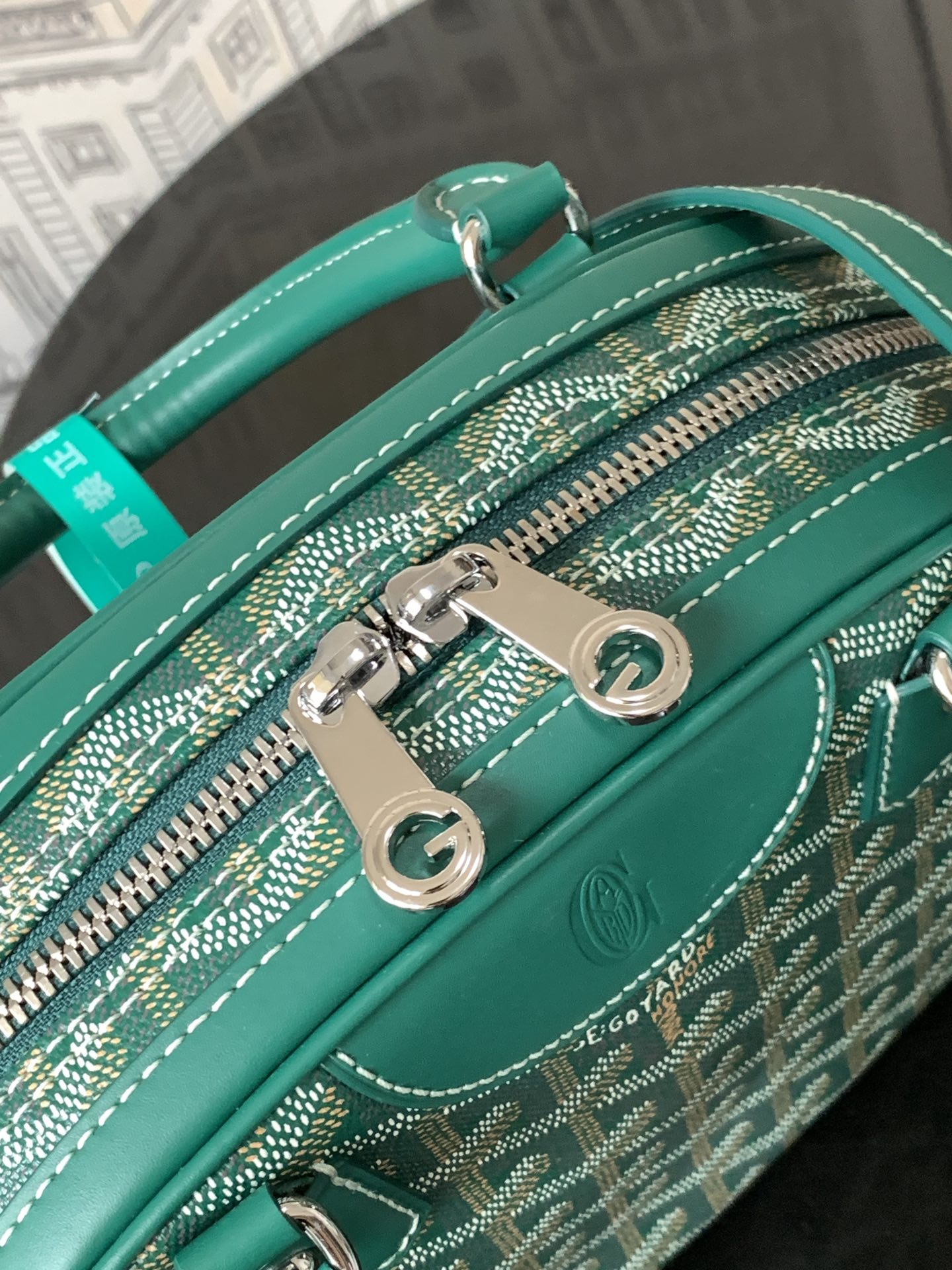 最高級ゴヤールスーパーコピー ゴヤールクロスボディバッグコピー アンティーク グリーン VENDO2MINTY09CL09P レザー シルバー金具 - 画像 (5)