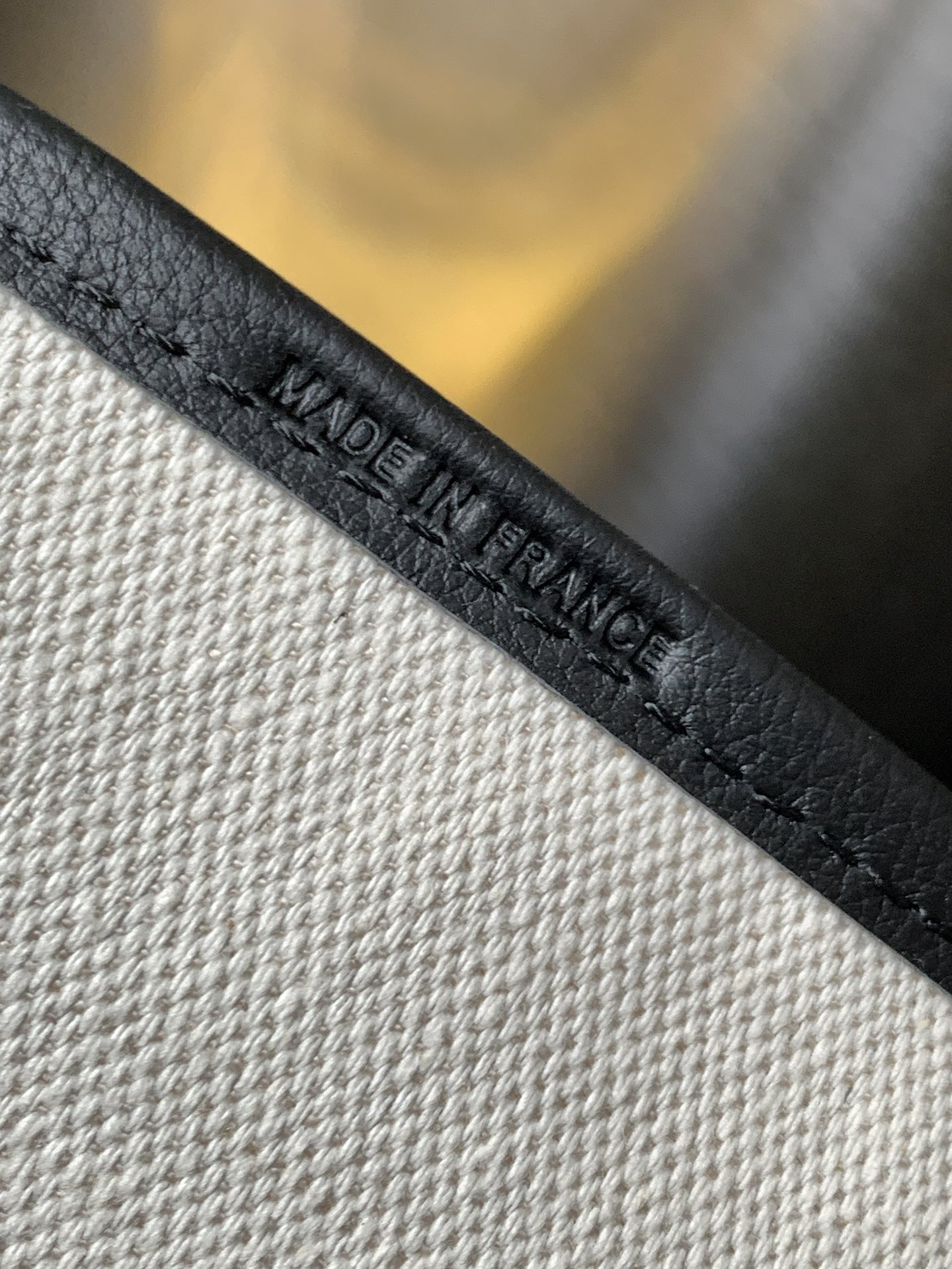 最高級ゴヤールスーパーコピー ゴヤールトートバッグコピー サン・ルイGM Goyardine ブラック VOLTA3MMLTY01CL01P レザー シルバー金具 - 画像 (2)