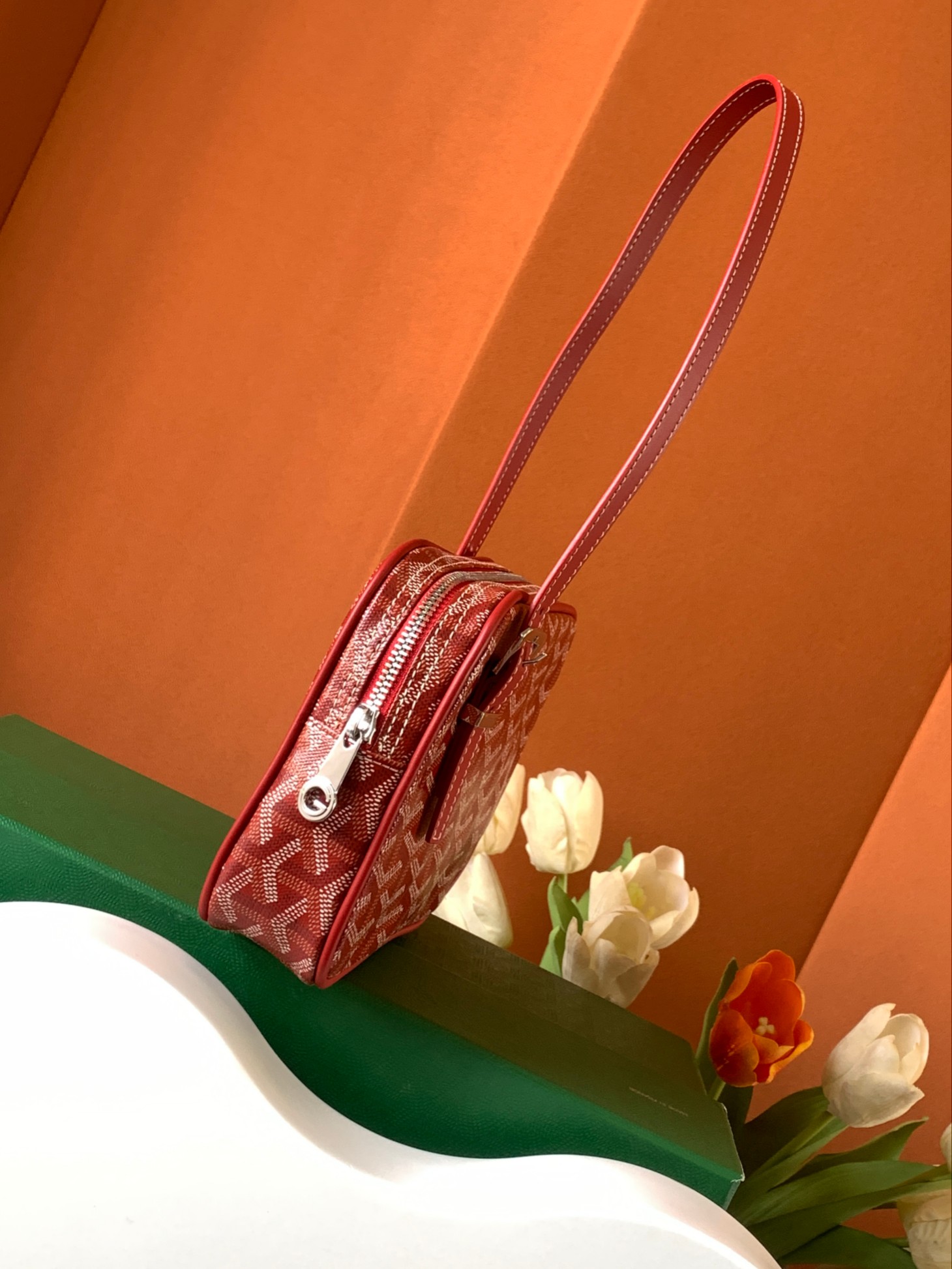 最高級ゴヤールスーパーコピー ゴヤールショルダーバッグコピー ヨナ PM レッド MINA08PMLTY02CL02P レザー シルバー金具 - 画像 (9)