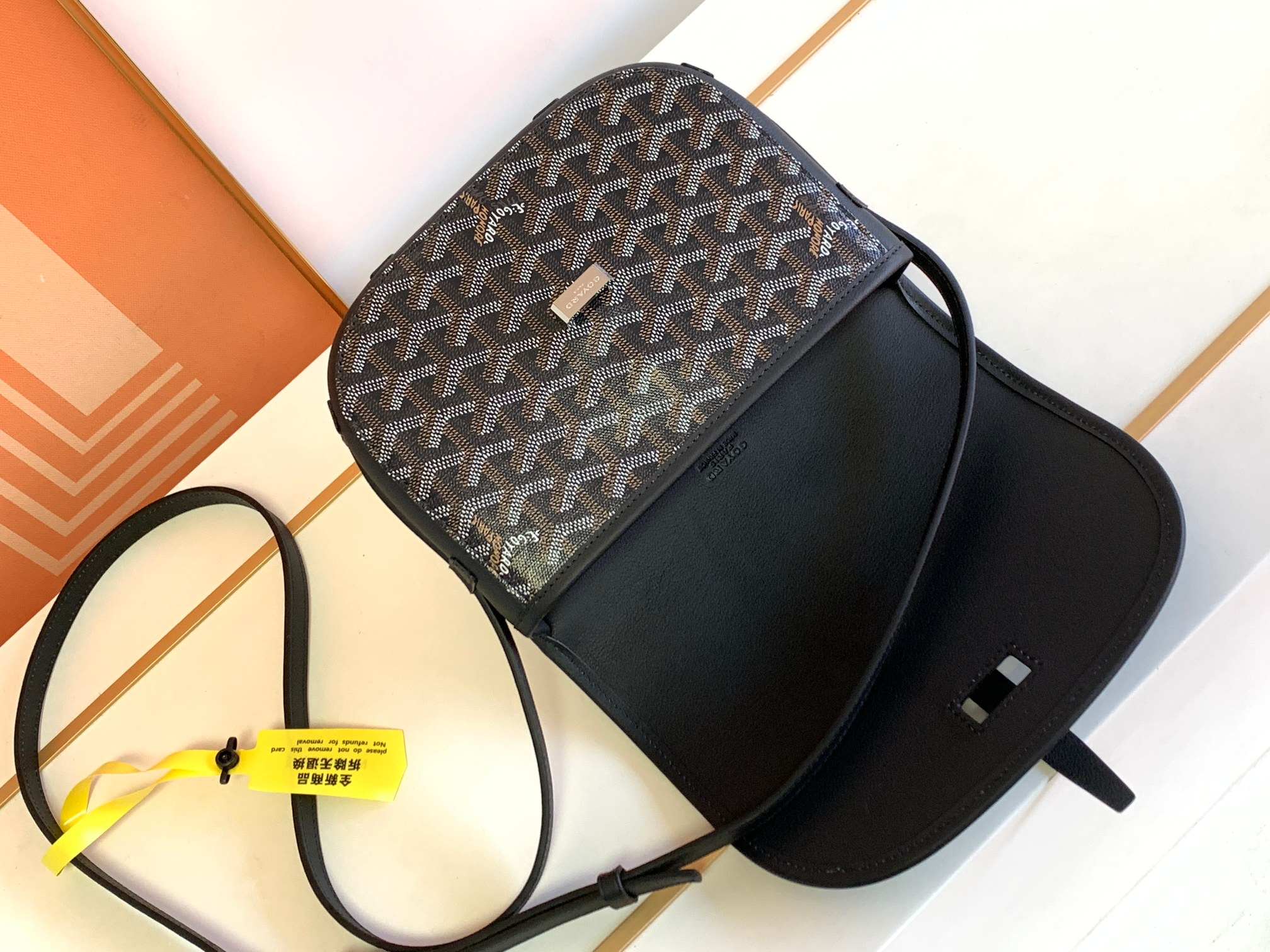 最高級ゴヤールスーパーコピー ゴヤールクロスボディバッグコピー ベルヴェデーレPM バッグ ブラック BELVE3PMLTY01CG01P レザー シルバー金具 - 画像 (4)