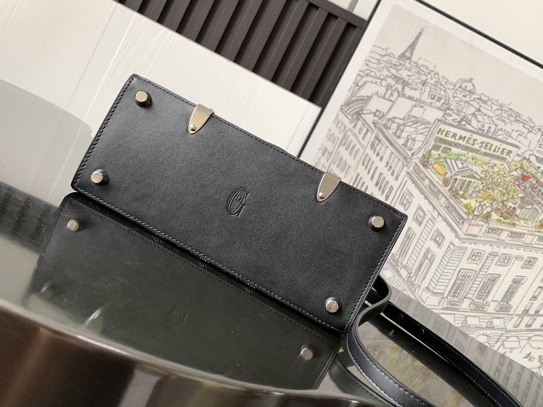 最高級ゴヤールスーパーコピー ゴヤールハンドバッグコピー サイゴン ミニ ストラクチャードバッグ スカイブルー SAIGOBMINTY10CL10P レザー シルバー金具 - 画像 (7)