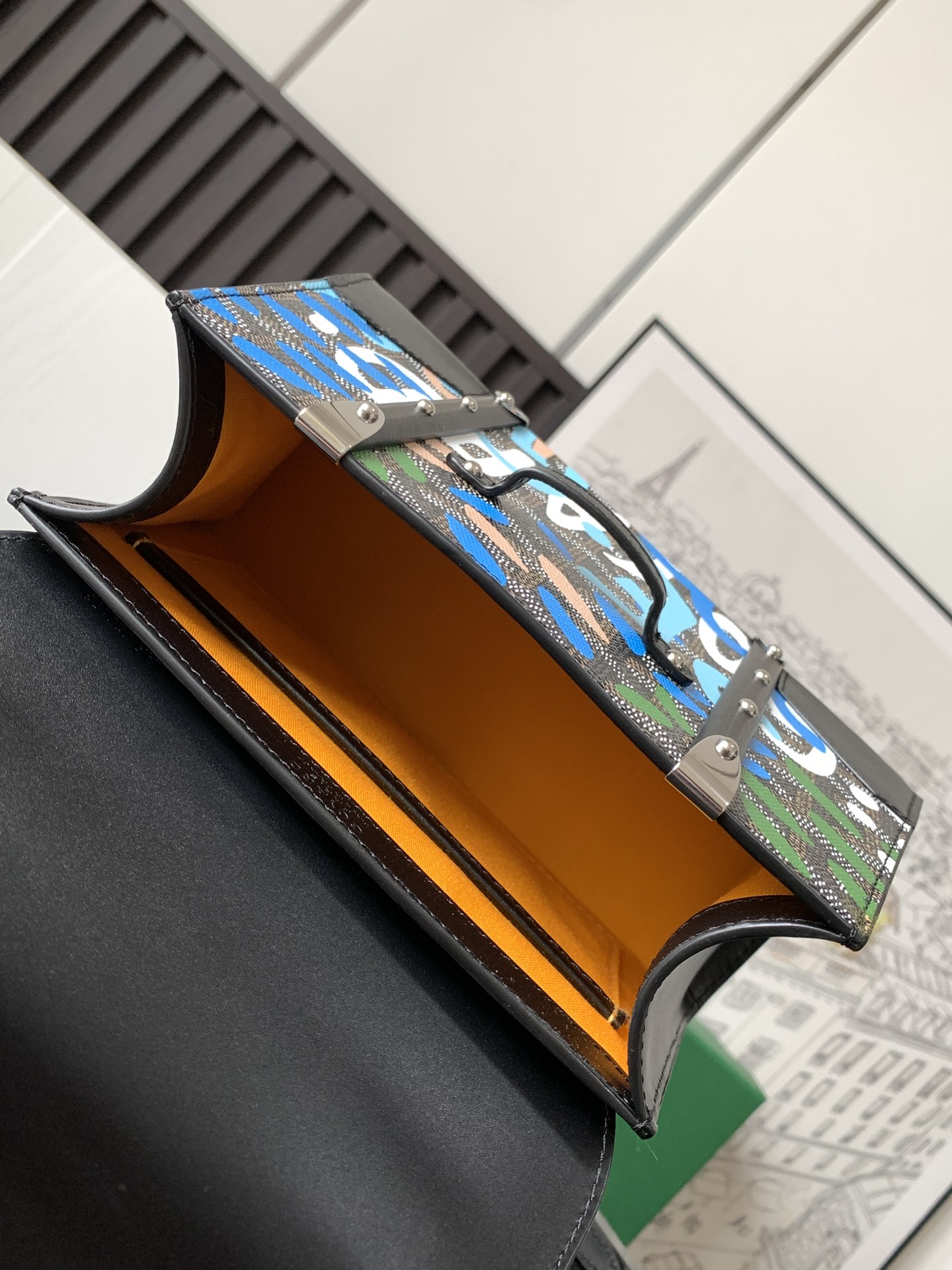 最高級ゴヤールスーパーコピー ゴヤールハンドバッグコピー サイゴン ミニ ストラクチャードバッグ スカイブルー SAIGOBMINTY10CL10P レザー シルバー金具 - 画像 (3)