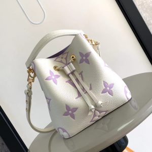最高級ルイヴィトンスーパーコピー ルイヴィトンバッグコピー NéoNoé BB ホワイト / ライラック M45716 エンボス加工したグレインレザー ゴールド金具