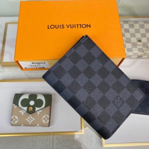 最高級ルイヴィトンスーパーコピー ルイヴィトン財布コピー パスポートカバー クーヴェルテュール・パスポール NM ブラック N64411 ダミエ・グラフィット キャンバス