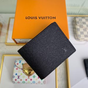 最高級ルイヴィトンスーパーコピー ルイヴィトン財布コピー ポルトフォイユ・ミュルティプル ブラック M30952 タイガ・レザー