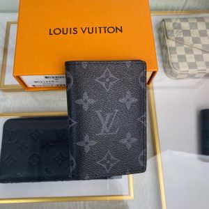 最高級ルイヴィトンスーパーコピー ルイヴィトンカードケースコピー カードケース オーガナイザー・ドゥ ポッシュ ダークブラウン M63144 モノグラム・キャンバス