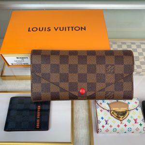 最高級ルイヴィトンスーパーコピー ルイヴィトン財布コピー ポルトフォイユ･サラ スリーズ N63543 ダミエ･エベヌ キャンバス ゴールド金具