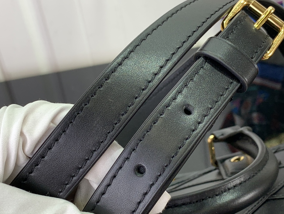 最高級ルイヴィトンスーパーコピー ルイヴィトンバッグコピー スピーディ・バンドリエール 25 ブラック m24206 ラムレザー ゴールド金具 - 画像 (4)