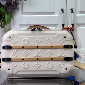 最高級ルイヴィトンスーパーコピー ルイヴィトンバッグコピー クラッチ・ボックス ホワイト m21950 モノグラム・キャンバス ブラック金具
