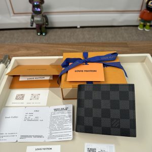 最高級ルイヴィトンスーパーコピー ルイヴィトン財布コピー ポルトフォイユ・マルコ NM ブラック N63336 ダミエ・グラフィット キャンバス