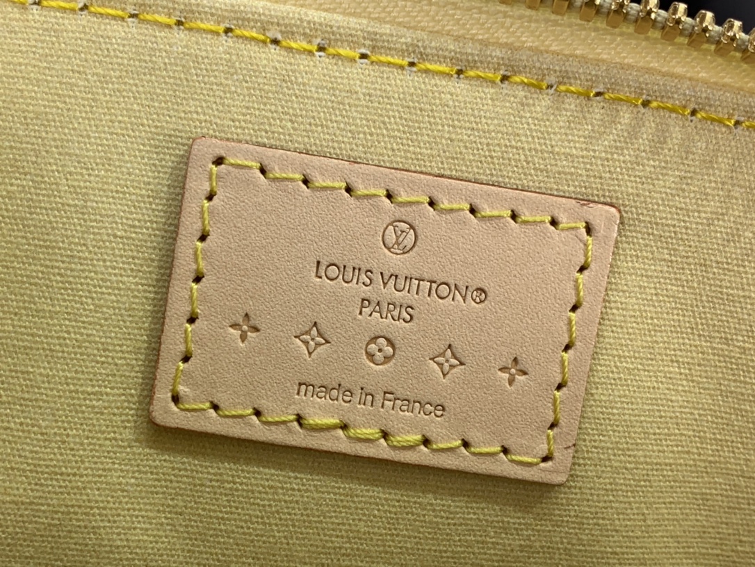 最高級ルイヴィトンスーパーコピー ルイヴィトンバッグコピー 新作 LV リミックス アルマ BB シック、イエロー M24063 エンボス加工を施したモノグラム・ヴェルニ レザー ゴールド金具 - 画像 (2)
