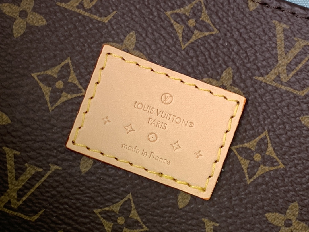 最高級ルイヴィトンスーパーコピー ルイヴィトンバッグコピー 新作 LV リミックス リード PM スカイ M24144 エンボス加工を施したモノグラム・ヴェルニ レザー ゴールド金具 - 画像 (2)