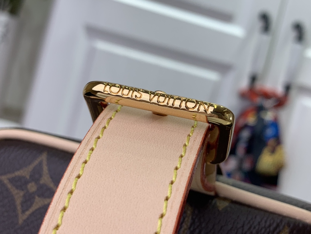 最高級ルイヴィトンスーパーコピー ルイヴィトンバッグコピー ロッカー ドップ・キット ダークブラウン M83112 モノグラム・キャンバス ゴールド金具 - 画像 (4)
